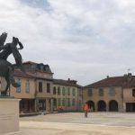 344 ans après la mort de d’Artagnan, son village natal inaugure une place à son nom
