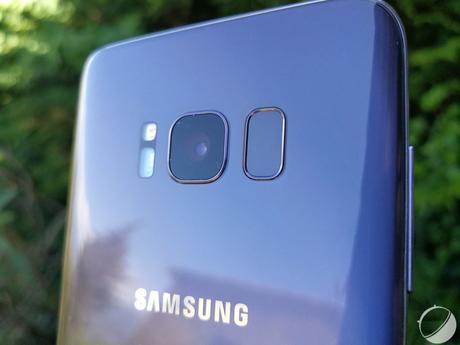 Tiens, serait-ce le Samsung Galaxy Note 8 ?