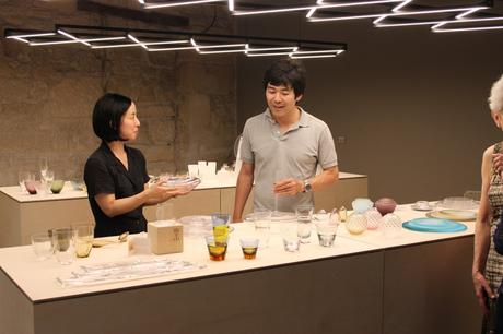 Les artisans verriers japonais de Suguhara s’exposent à l’atelier Blancs Manteaux