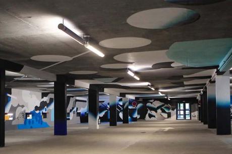Un parking souterrain métamorphosé en immense galerie street art