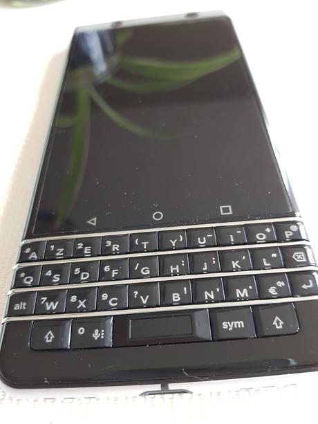 Mon avis sur le BlackBerry Keyone est enfin disponible !