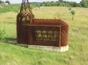 loin, ressemble église ordinaire, mais quand perspective change, vous allez découvrir construction très originale