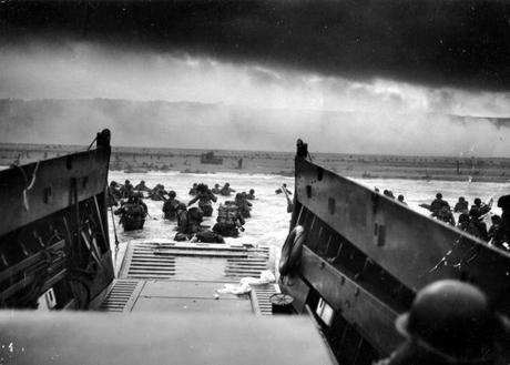 4 300 photos du Débarquement de Normandie aujourd’hui libres de droits