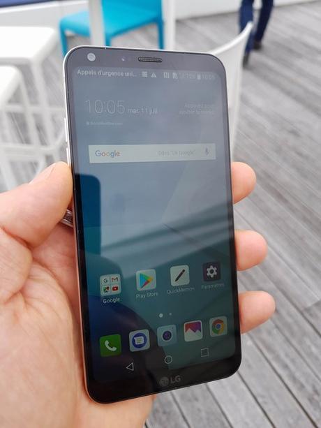 LG lance le smartphone LG Q6 avec écran FullVision au format 18/9