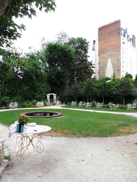 Jardins Renoir musée de Montmartre jardins café musée Paris