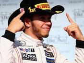 chapeau, accessoire mode podiums