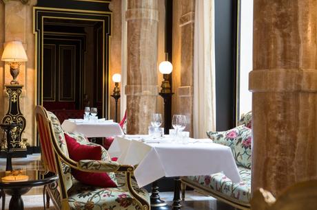 Les restaurants de La Réserve Paris offrent une belle surprise aux Parisiens durant le mois d’Août