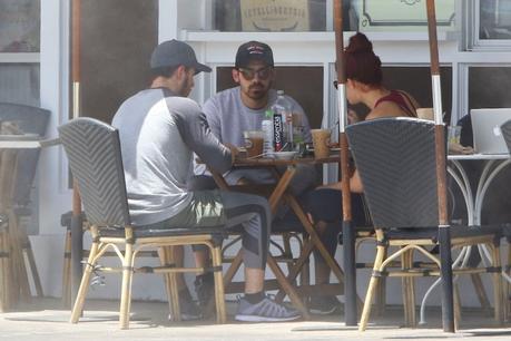 SPORT : Joe and Nick Jonas in Under Armour SPORT : Joe and Nick Jonas in Under Armour