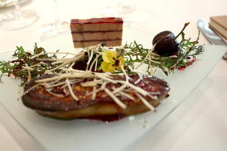 Foie gras en deux parties © Gourmets&Co