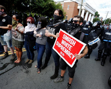 Elle est pas belle, l’Amérique de #Trump ? #Charlottesville #NONazis