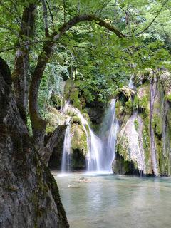 Le Jura des lacs et des rivières (et des cascades)