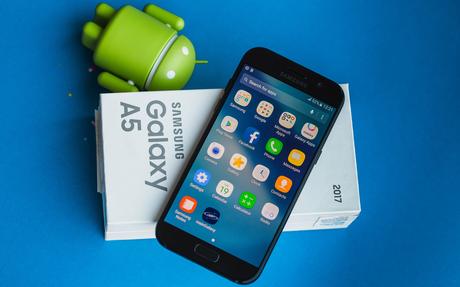 Màj vers Android 7.0 Nougat disponible pour Galaxy A5 ( 2017 )