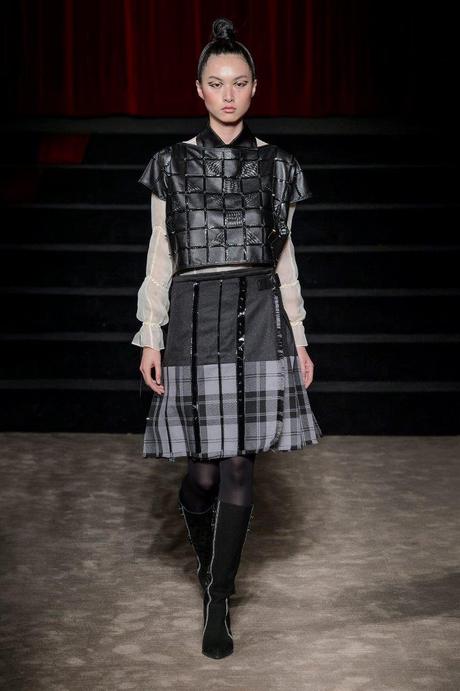 Antonio Ortega – Défilé Couture FW17