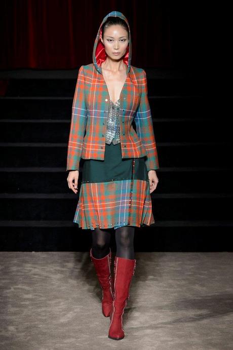 Antonio Ortega – Défilé Couture FW17