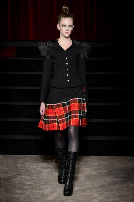 Antonio Ortega – Défilé Couture FW17