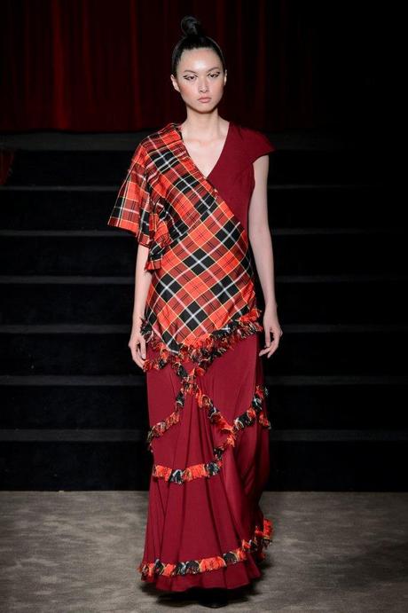 Antonio Ortega – Défilé Couture FW17