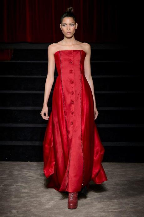 Antonio Ortega – Défilé Couture FW17