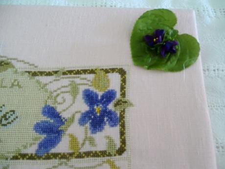 Savon à la violette de Madame la fée : fini et monté ! Savon à la violette de Madame la fée : fini et monté !