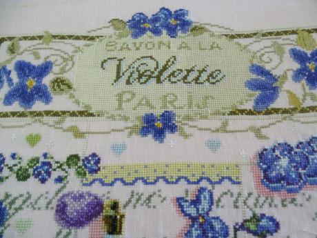 Savon à la violette de Madame la fée : fini et monté ! Savon à la violette de Madame la fée : fini et monté !