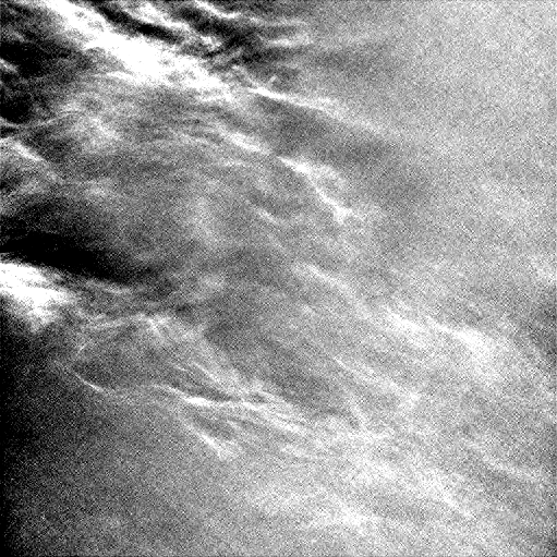 Mars : Curiosity observe des nuages défiler