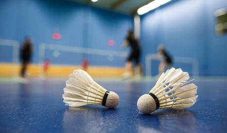Comment sont fabriqués les volants de Badminton