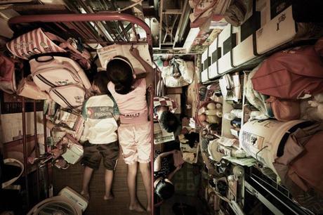 Vivre dans deux mètres carrés à Hong Kong