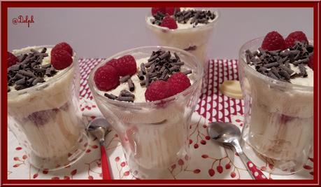 Mousse chocolat blanc et framboises Mousse chocolat blanc et framboises