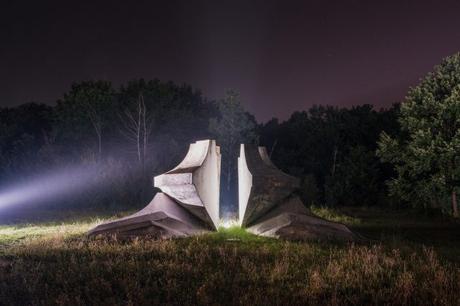 Les monuments hantés de la Yougoslavie