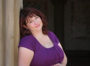 Cover Reveal : Découvrez la couverture et le résumé de At your service de Lexi Blake