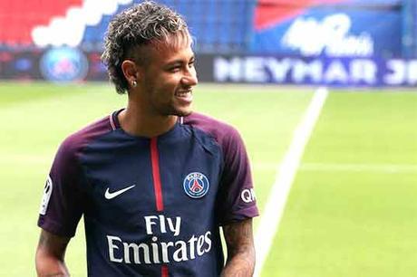 La révélation choc sur le transfert de Neymar qui va faire mal au Barça !! Neymar