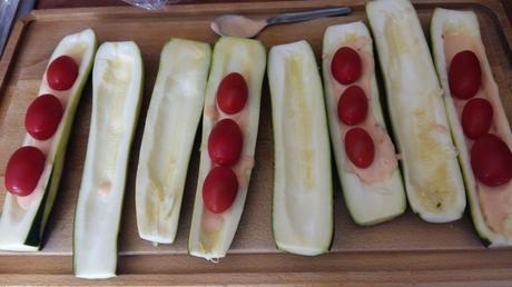 Courgettes au Jambon et sauce Aurore Cliquer sur les flèches pour voir le déroulement de la recette