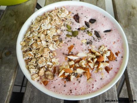 recette facile et rapide de smoothie bowl a la framboise