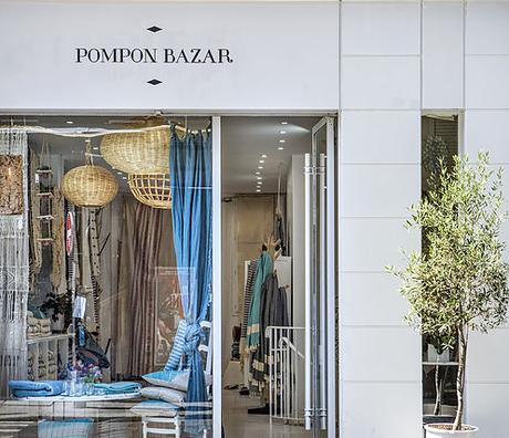 POMPON BAZAR ©www.pomponbazar. com