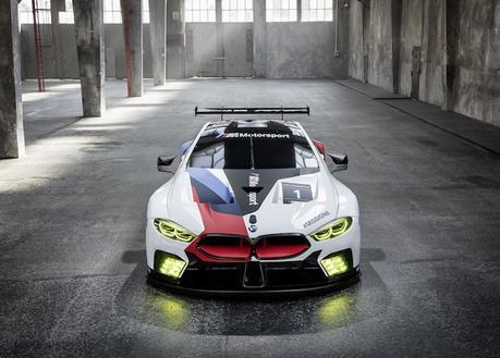 BMW dévoile sa nouvelle M8 GTE de 500 chevaux