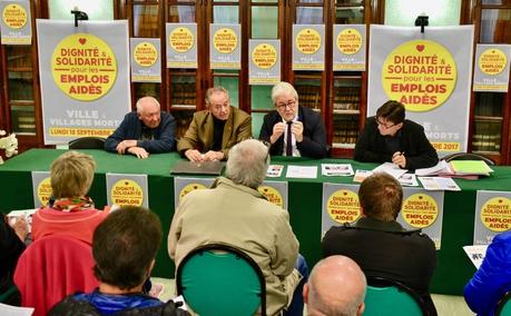 SUPPRESSIONS DES EMPLOIS AIDÉS : UNE MOBILISATION CONFIRMÉE AVEC UN PLAN D’APPRENTISSAGE A LA CLEF.