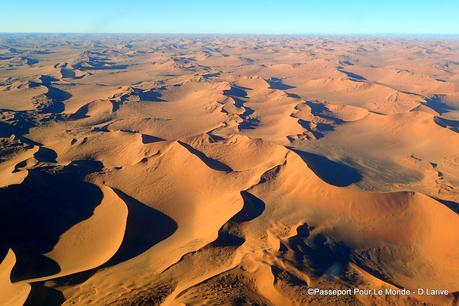 LE DESERT DU NAMIB : UN JOYAU ENTRE CIEL ET MER