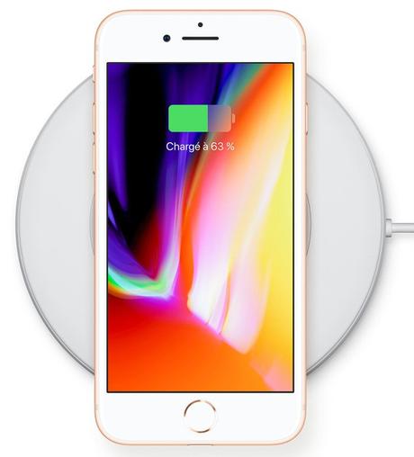 iphone 8 recharge sans fil - iPhone X, 8 & 8 Plus : une mise à jour va accélérer la recharge sans fil