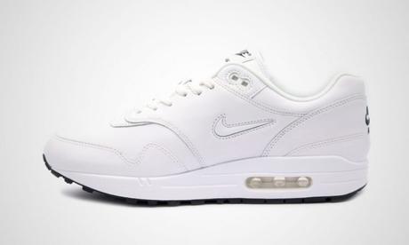 Nike Air Max 1 Jewel Triple White