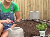 Voici comment aménager joli coin potager avec blocs béton