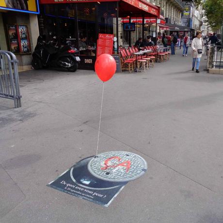 Quand le film « Ça » envahit les rues de Paris