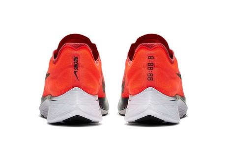 Nike présente sa Zoom Vaporfly 4% dans une version “Bright Crimson”