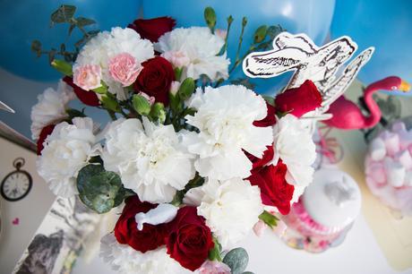 L’anniversaire Alice au Pays des Merveilles L’anniversaire Alice au Pays des Merveilles