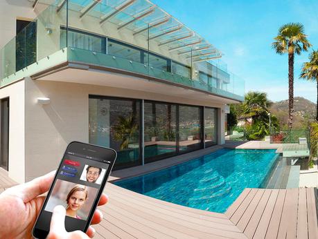 Avec l'application mobile Elan, contrôlez votre maison à distance