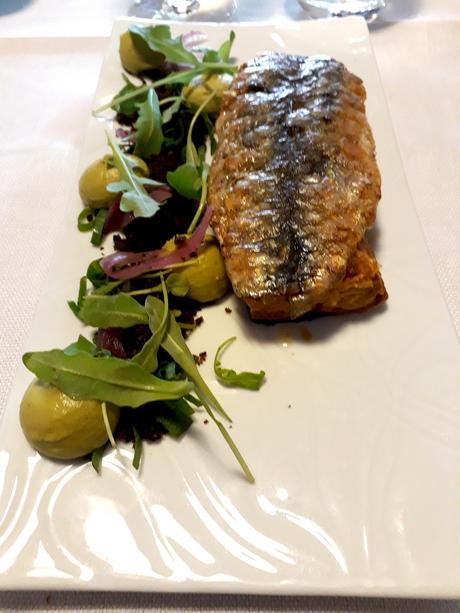 Tarte aux oignons, sardine © Gourmets&co