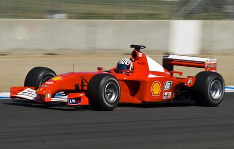 Offrez-vous la Ferrari F2001 de Schumacher