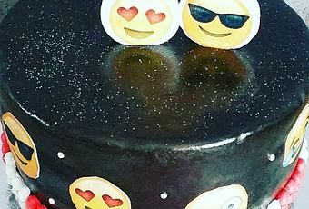 Gateau Emoji A Lire