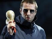Liam Gallagher rend hommage Beatles #LiamGallagher, #JoePerry #FooFighters