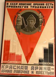 Médias de papier au service de la révolution russe : affiches et magazines