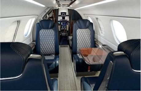 Nouveau jet d’affaires Phenom 300E