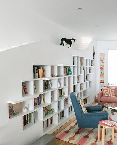 Une maison pour les amoureux de lecture et … de chats